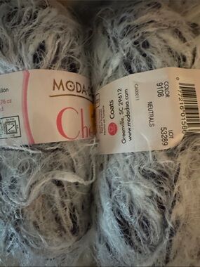Moda Dea Chenille Novelty Yarn - Neutral Gray & Black/ NWT- lot of 4